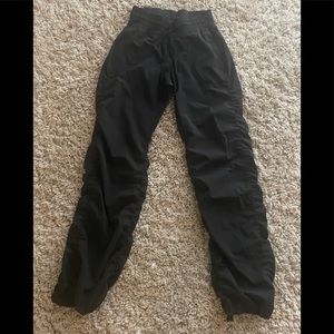 Women’s Under Armour Black Pants